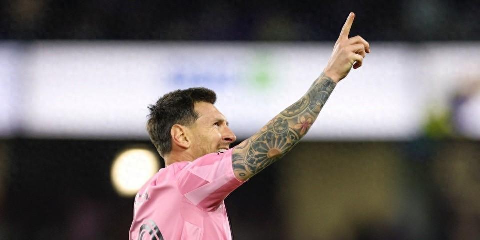 开云集团-多项纪录静候梅西：900球大关近在咫尺，任意球神迹指日可待