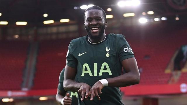 1610902572536034675.jpg skysports-tanguy-ndombele-tottenham-hotspur_5240680.jpg