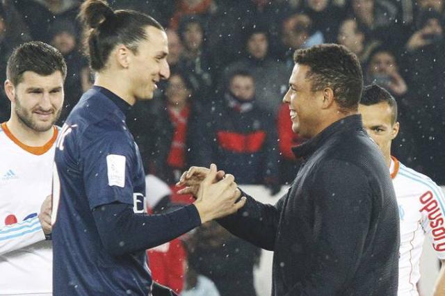 开云综合平台-罗纳尔多夸粉丝伊布：就算没伤病 我也踢不到40岁